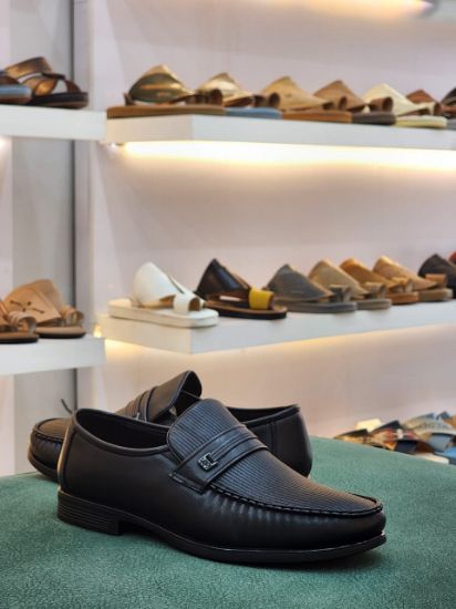 صورة جزمه رسمي  خفيف  ومريح مديل و115